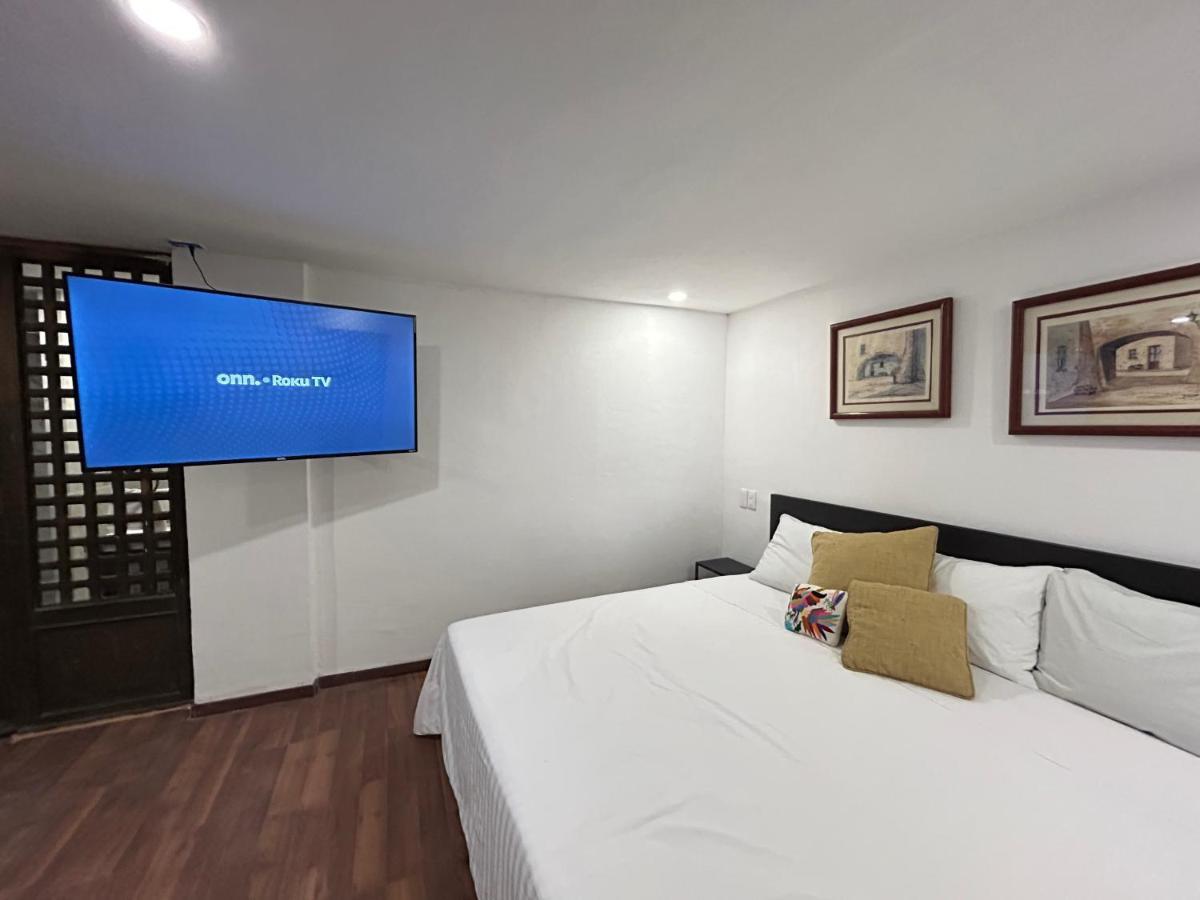 Lindas Suites Eugenio Sue Cidade do México Exterior foto